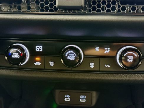 New 2026 Honda HR-V LX image 16