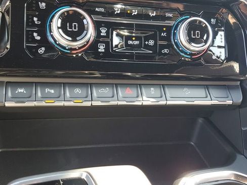 New 2026 GMC Sierra 1500 Denali Ultimate AWD/4WD image 25