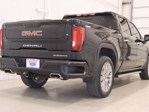 Used 2022 GMC Sierra 1500 Denali w/ Denali Reserve Package image 10
