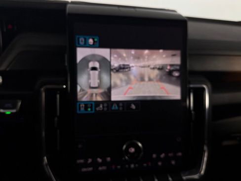 Used 2025 GMC Yukon Denali image 22