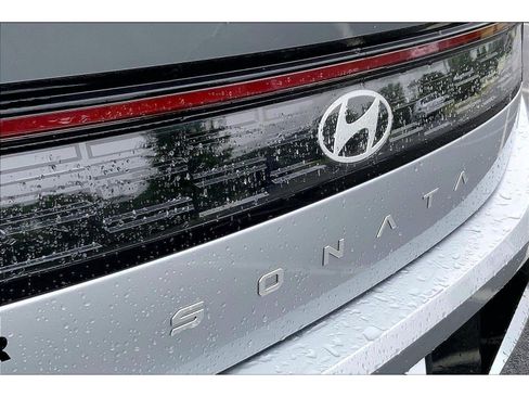 Used 2024 Hyundai Sonata SEL FWD image 29