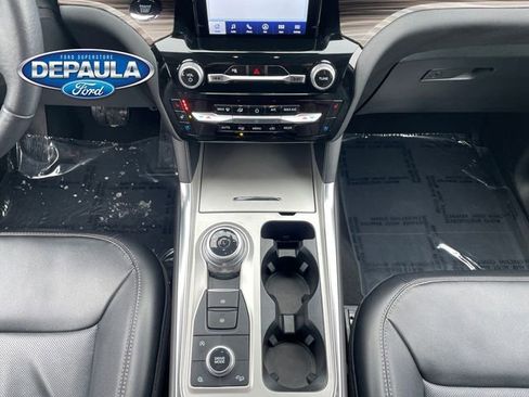 Certified 2023 Ford Explorer Limited w/ Limited Technology Package image 14