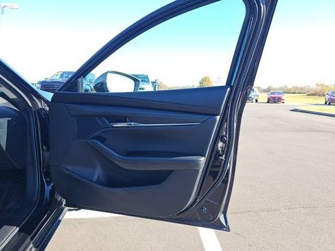 Used 2025 MAZDA MAZDA3 s image 26