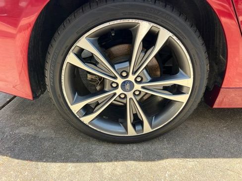 Used 2019 Ford Fusion Titanium AWD/4WD image 7