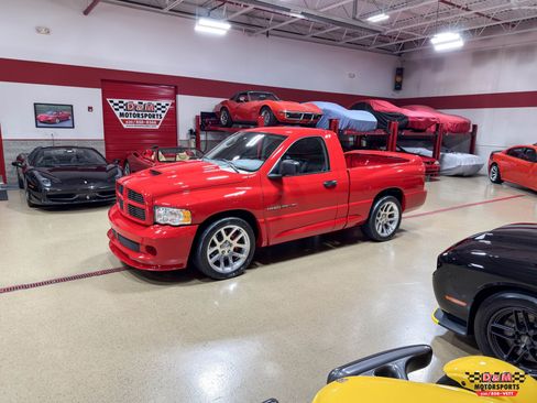 Used 2005 Dodge Ram 1500 Truck SRT-10 RWD image 28