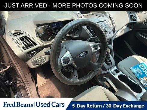 Used 2015 Ford Escape SE FWD image 11