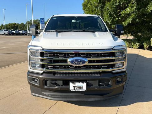 Used 2024 Ford F250 King Ranch AWD/4WD image 2