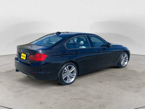 Used 2013 BMW 328i xDrive Sedan AWD/4WD image 5
