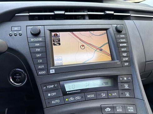 Used 2011 Toyota Prius Four w/ Solar Roof Pkg FWD image 19