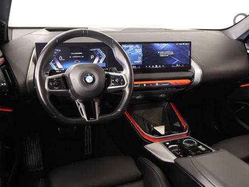 Used 2025 BMW X3 xDrive30i w/ Premium Package image 2
