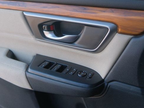 Used 2018 Honda CR-V EX image 12
