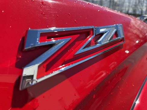 Used 2020 Chevrolet Silverado 1500 RST image 11