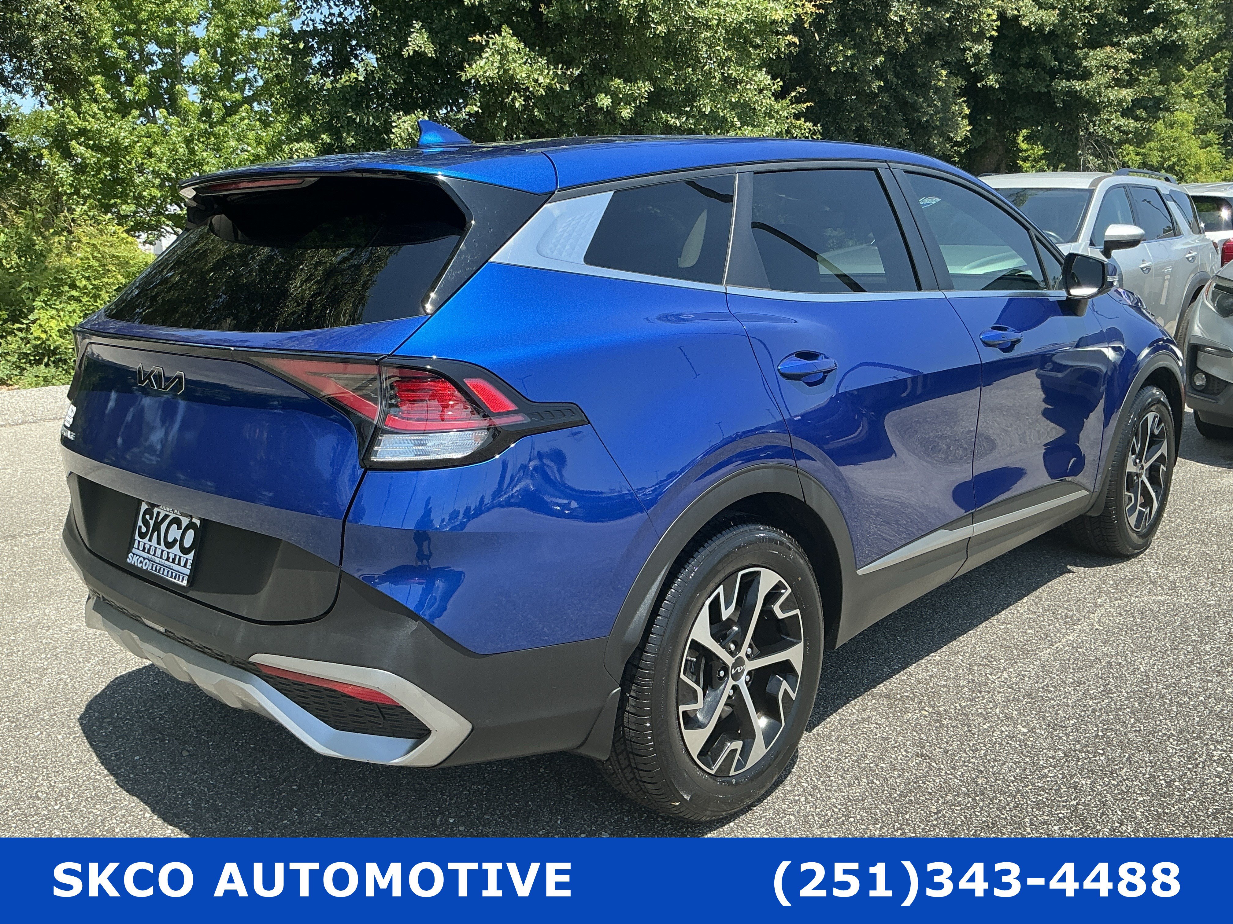 Used 2023 Kia Sportage EX FWD image 5