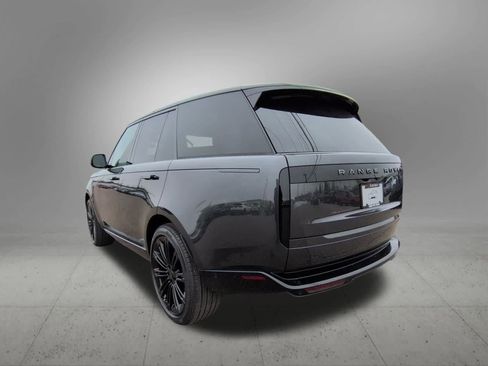 New 2026 Land Rover Range Rover SE image 4