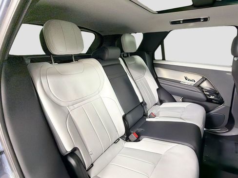 Certified 2025 Land Rover Range Rover Sport Dynamic SE AWD/4WD image 28