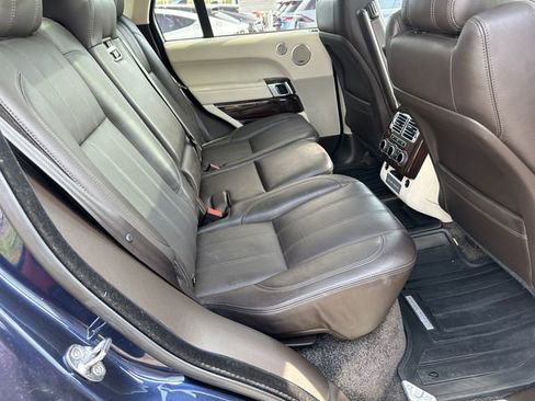Used 2017 Land Rover Range Rover HSE image 13