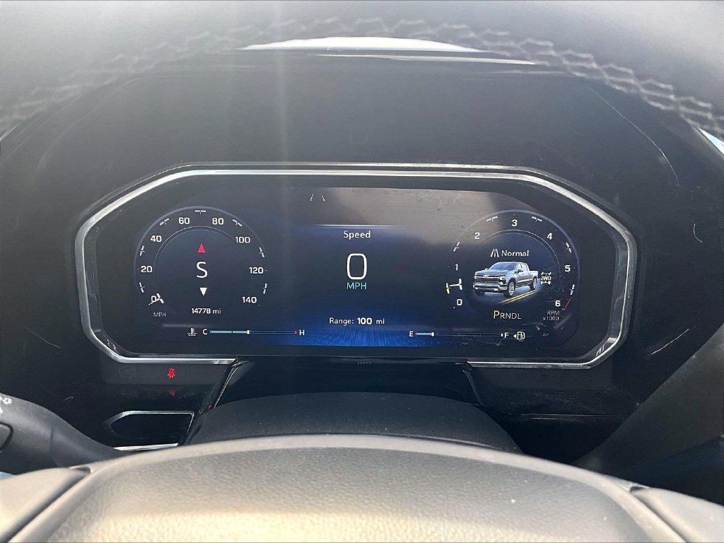 Used 2026 Chevrolet Silverado 1500 LT AWD/4WD image 25