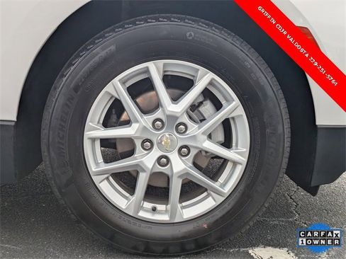 Used 2023 Chevrolet Equinox LS w/ LS Convenience Package image 11