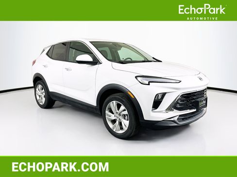 Used 2025 Buick Encore GX Preferred image 1