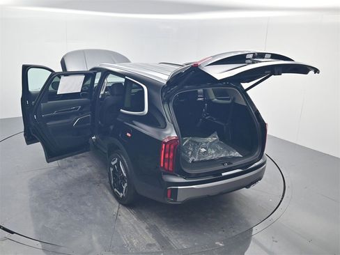 New 2025 Kia Telluride S image 50