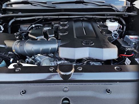 Used 2020 Toyota 4Runner TRD Off-Road image 22