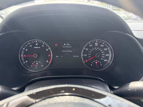 Used 2023 Kia Forte LXS w/ LXS Technology Package FWD image 30