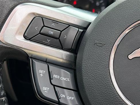 Used 2017 Ford Mustang Premium image 35