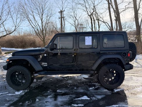 Used 2020 Jeep Wrangler Unlimited Sport S image 6