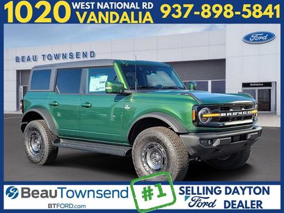 New 2025 Ford Bronco Outer Banks w/ Sasquatch Package
