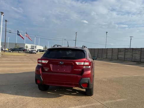 Used 2018 Subaru Crosstrek 2.0i AWD/4WD image 21