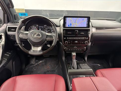 Used 2022 Lexus GX 460 Luxury w/ Off Road Package AWD/4WD image 8