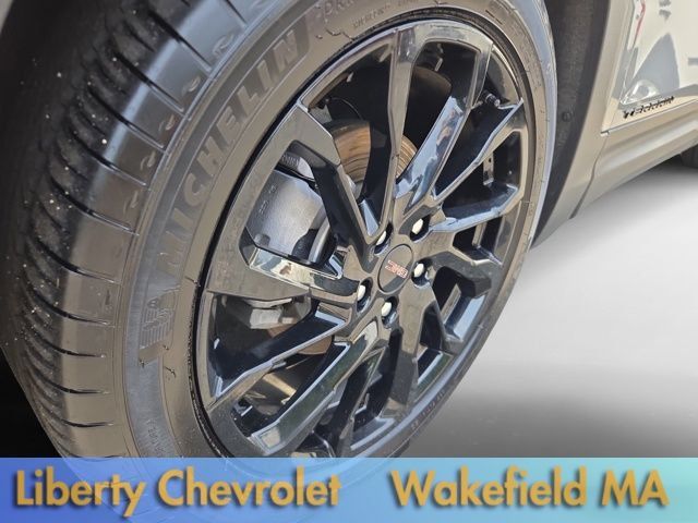 Used 2023 GMC Terrain SLE w/ Driver Convenience Package AWD/4WD image 16
