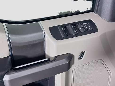 Used 2020 Ford F150 XLT w/ Equipment Group 301A Mid image 23