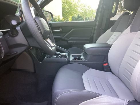 Certified 2024 Toyota Tacoma TRD Sport AWD/4WD image 3
