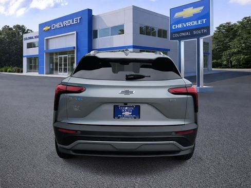 Used 2025 Chevrolet Blazer EV LT AWD/4WD image 5