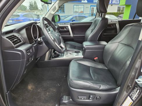 Used 2012 Toyota 4Runner Limited AWD/4WD image 14
