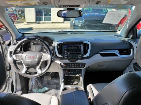 Used 2019 GMC Terrain SLT w/ Preferred Package image 19