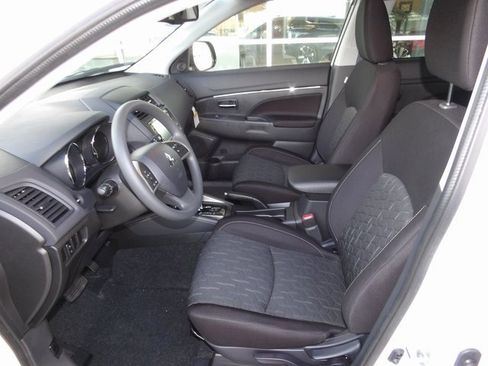 New 2025 Mitsubishi Outlander Sport ES image 13