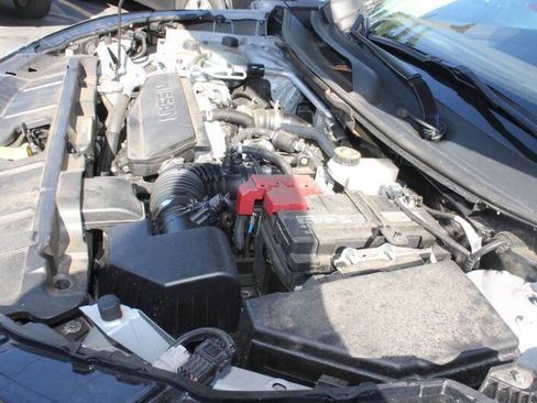 Used 2024 Chevrolet Equinox LT image 14