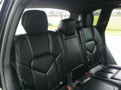 Used 2017 Porsche Cayenne Platinum Edition AWD/4WD image 6