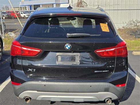 Used 2018 BMW X1 sDrive28i w/ Convenience Package image 5