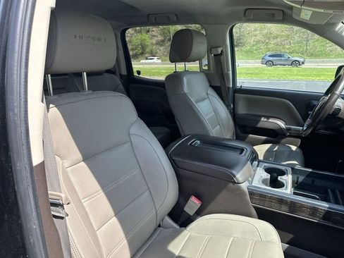 Used 2015 GMC Sierra 1500 Denali w/ Driver Alert Package image 28