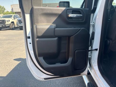 Used 2022 GMC Sierra 2500 Pro w/ Convenience Package AWD/4WD image 12