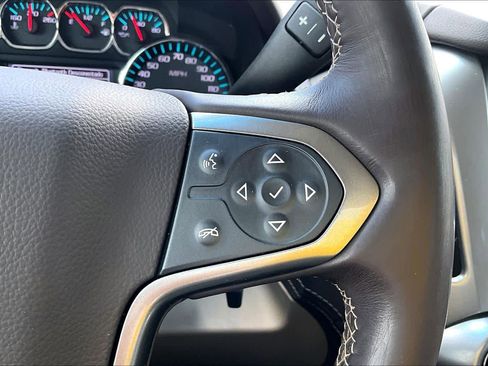 Used 2018 Chevrolet Suburban LT w/ Off-Road Package AWD/4WD image 23