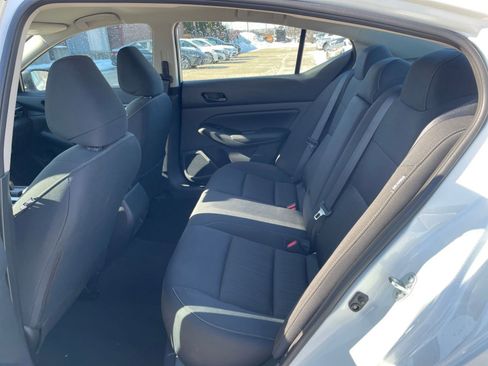 Used 2025 Nissan Altima 2.5 SV image 25