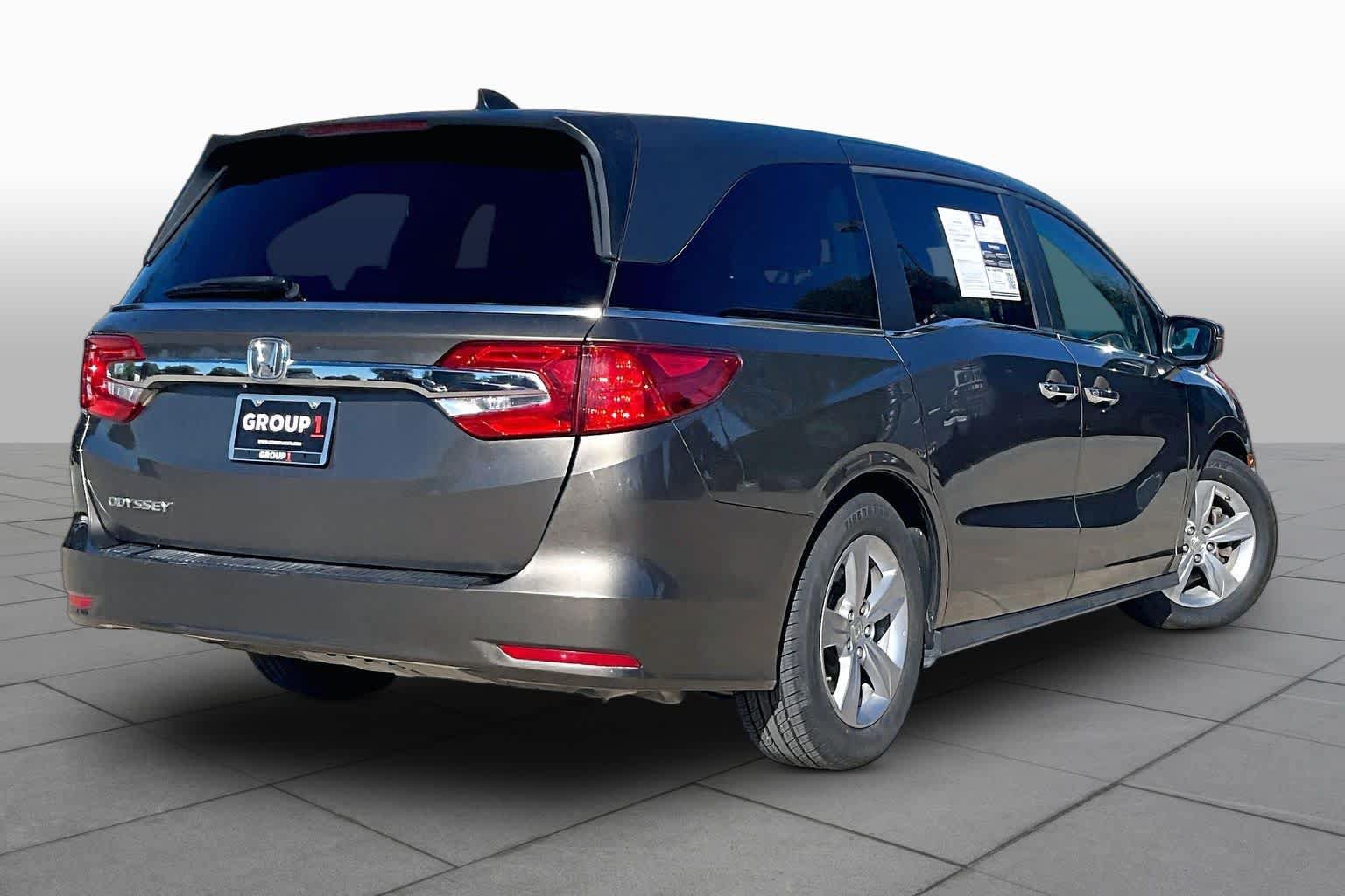 Used 2018 Honda Odyssey EX image 13