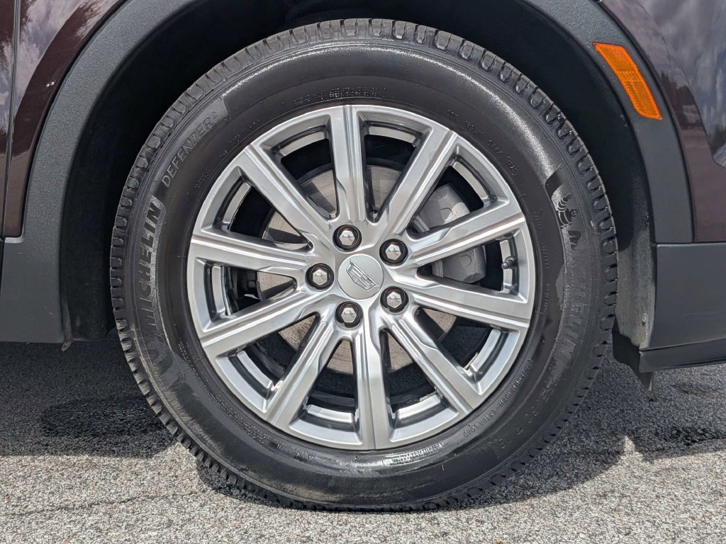 Used 2021 Cadillac XT4 Premium Luxury FWD image 10