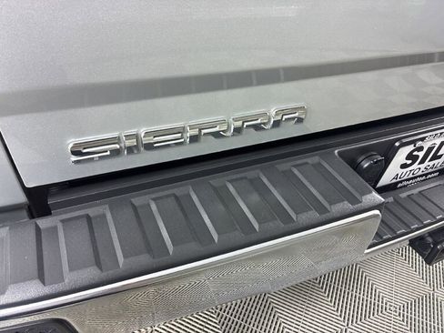 Used 2016 GMC Sierra 1500 SLE w/ SLE Value Package image 8