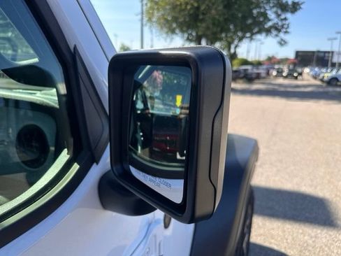 Used 2024 Jeep Wrangler Unlimited Sport AWD/4WD image 14