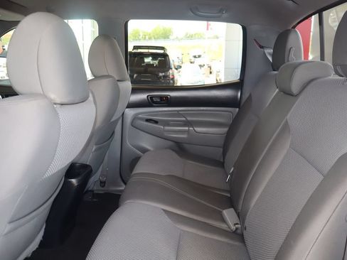 Used 2012 Toyota Tacoma 4x4 Double Cab w/ TRD Sport Pkg image 29